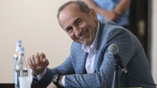 Роберт Кочарян