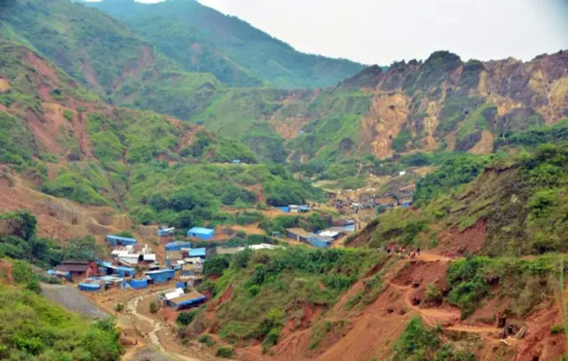 Uhamishaji haramu wa fedha unahusishwa na usafirishaji nje wa bidhaa za thamani kama vile dhahabu