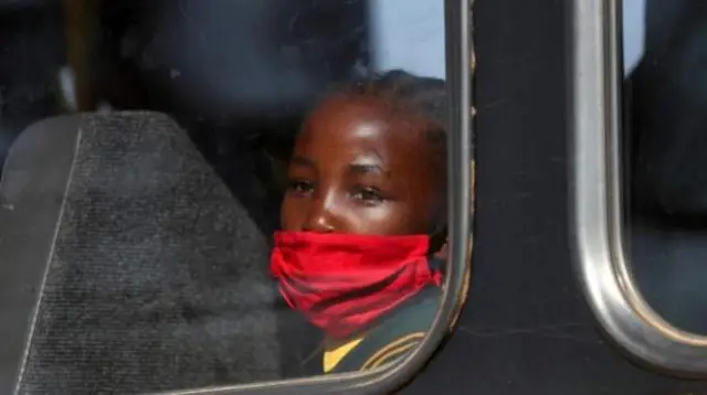 Visa vya maambukizi ya virusi vya corona vimeshuka na shule zimesunguliwa