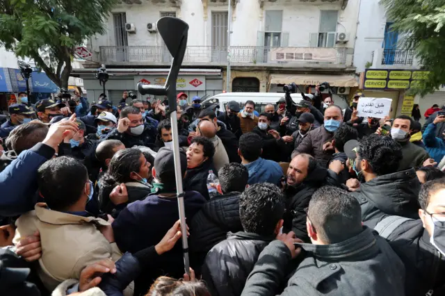 الذكرة العاشرة لثورة تونس