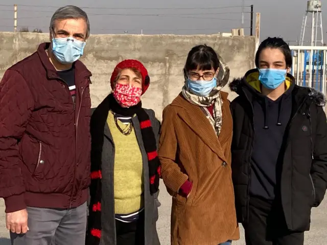 نسرین ستوده و خانواده خود