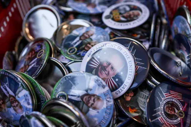Huy hiệu tân Tổng thống Biden
