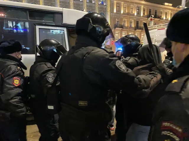 Протесты в Петербурге