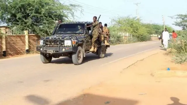 Gawaarida dagaalka ee ciidanka Jubaland oo dhexmaraya Mandhera (Sawir hore)