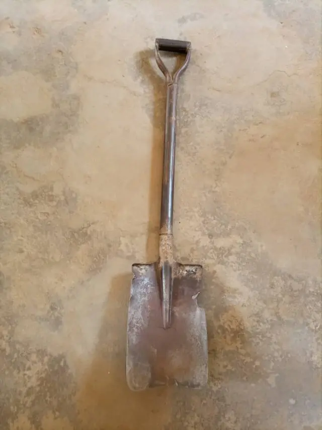 Shọvelụ