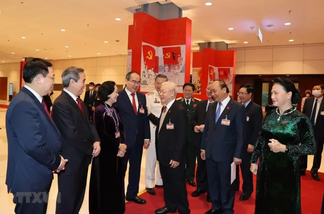 Tổng bí thư Nguyễn Phú Trọng và các đại biểu tại Đại hội ngày 28/01