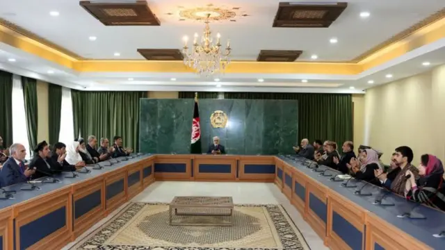 افغانستان، مذاکرات صلح، سفر هیات طالبان