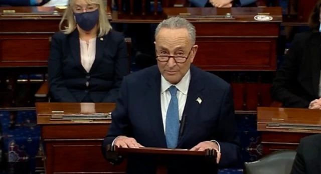 Thượng nghị sĩ đảng Dân chủ Chuck Schumer