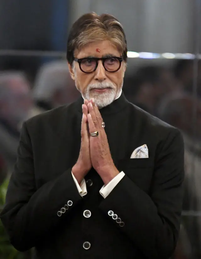 अमिताभ बच्चन