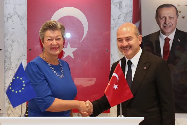 SOYLU VE JOHANSSON