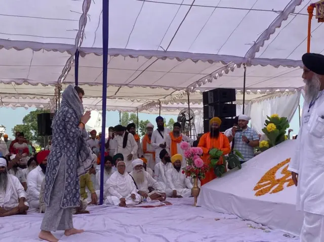 प्रियंका गांधी