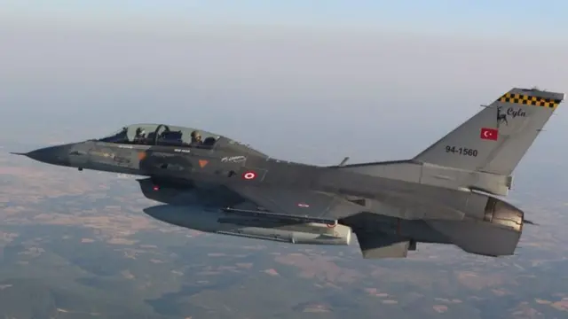 F-16