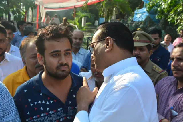 बृजेश पाठक