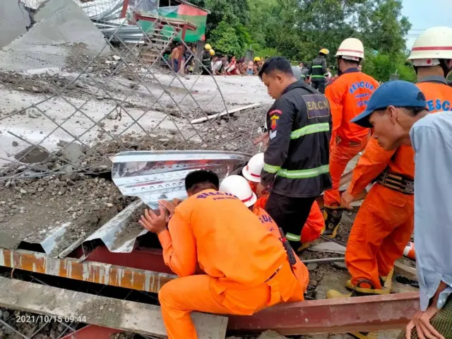 collapse building, Yangon