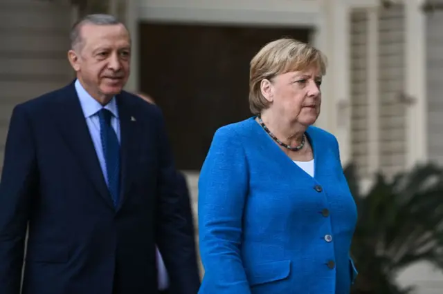 राष्ट्रपति रेचेप तैयप्प अर्दोआन और चांसलर एंगेला मर्केल
