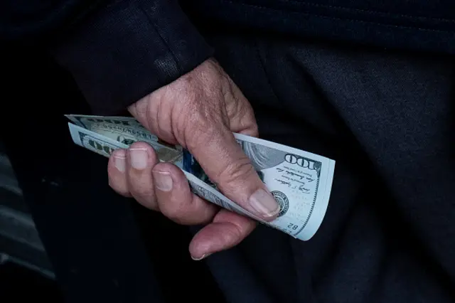 Dolar