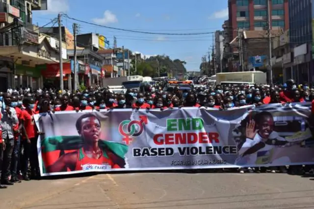 Wanariadha wakiandamana kupinga kifo cha Agnes Tirop