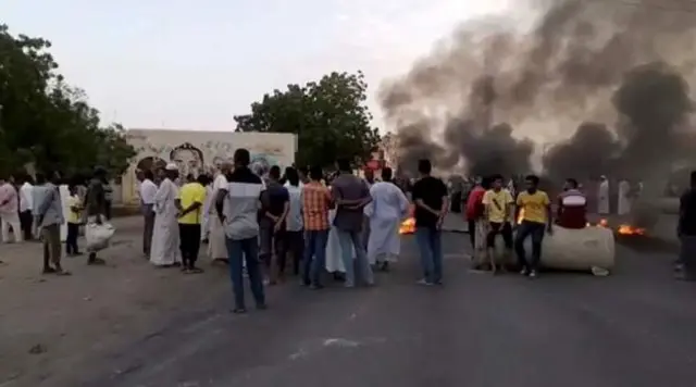 Masu zanga-zanga a Sudan