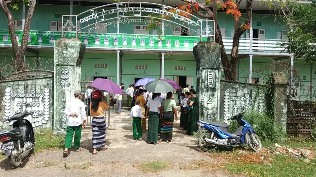 ရခိုင်ပြည်နယ်အတွင်း အခြေခံပညာစာသင်ကျောင်းတွေ ပြန်လည်ဖွင့်လှစ်ပေးနိုင်ရေး
