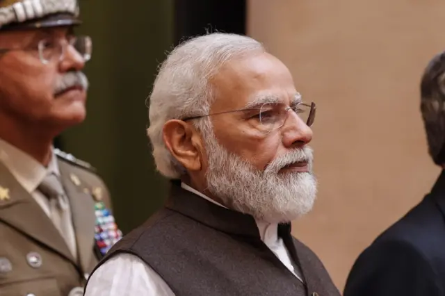 नरेंद्र मोदी