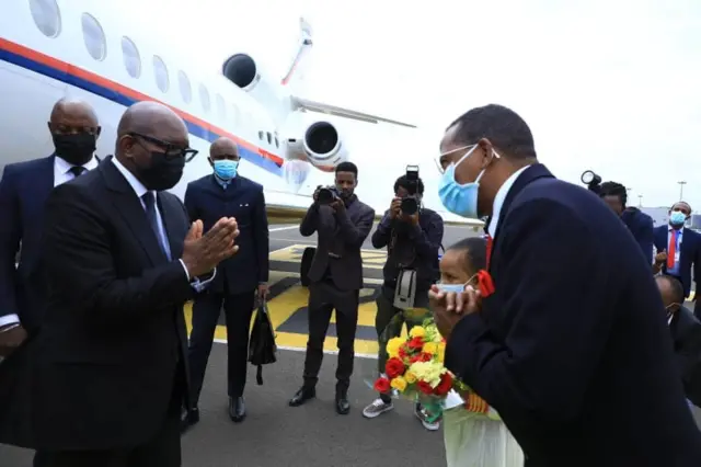 ቀዳማይ ሚኒስትር ዴሞክራሲያዊት ሪፐብሊክ ኮንጎ ኣብ ኣዲስ ኣበባ ኣቀባብላ ተገይርሉ