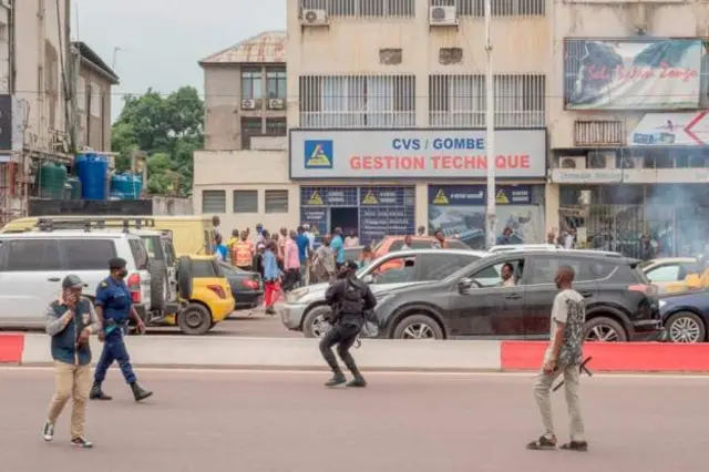 Wimbo huo unamkosoa rais kwa ahadi zilizofeli