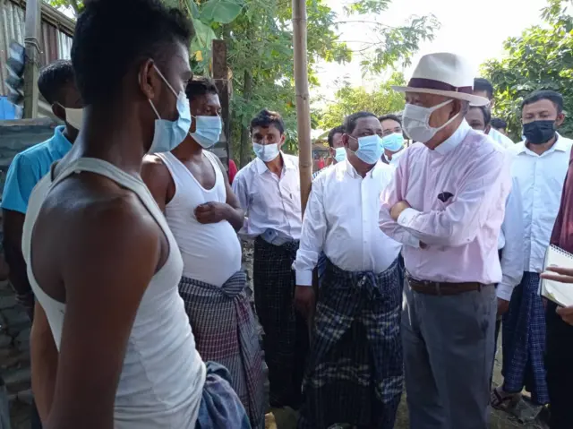 စစ်တွေဒုက္ခသည်စခန်းတွေဆီ ဒေါက်တာဆာဆာကာဝါရောက်ရှိ