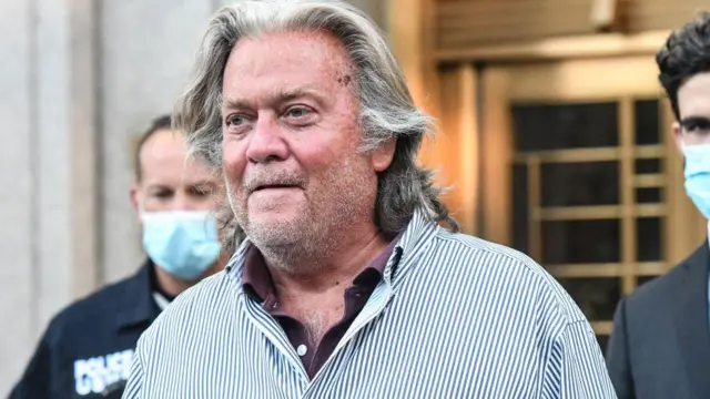 Steve Bannon hajatoa maoni yake hadharani kuhusu kura ya Jumanne katika Kamati Teule ya Bunge