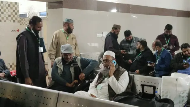 पाकिस्तानी श्रद्धालु