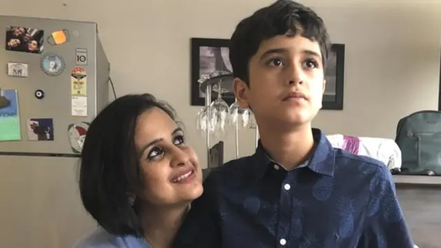 मुग्धा कालरा का बेटा माधव ऑटिस्टिक है.