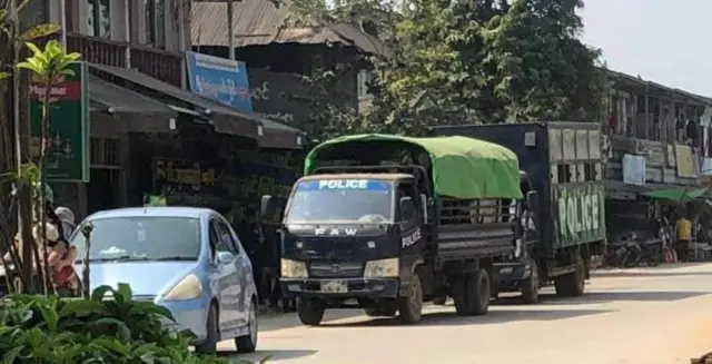 ခန္တီးမှာ ရဲတပ်သားတွေရဲ့မှားယွင်းပစ်ခတ်မှုကြောင့် ခရိုင်အုပ်ချုပ်ရေးမှူးရဲ့ဇနီး သေဆုံးတယ်လို့ ဒေသခံတွေပြေ