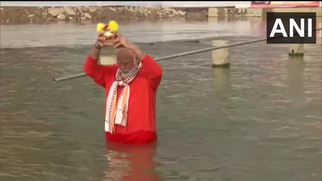 नरेंद्र मोदी