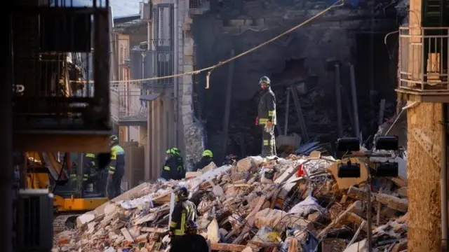 Italy: Seven dead as rescuers find bodies in Sicily blast