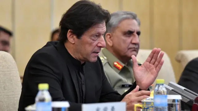 इमरान ख़ान