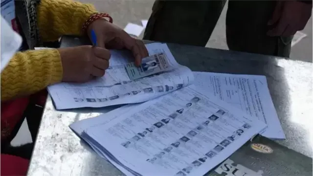 ગ્રામપંચાયતની ચૂંટણી માટે મતદાન