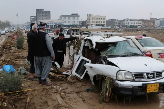 فيضانات