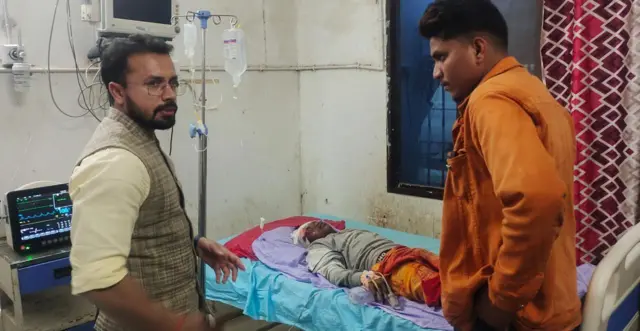 सहदेव विरदो सड़क दुर्घटना में घायल हो गए हैं.