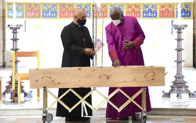 Gawar Desmond Tutu