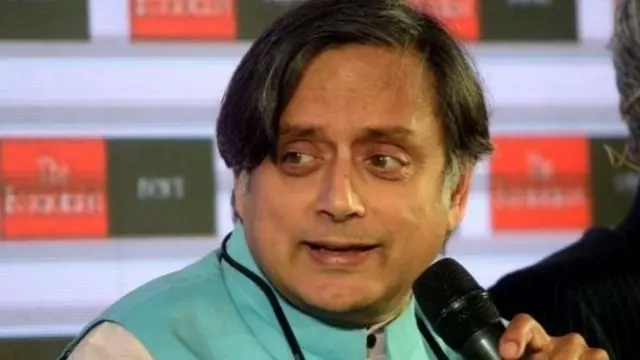 शशि थरूर
