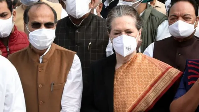सोनिया गांधी
