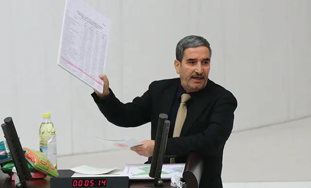 Nusrettin Maçin