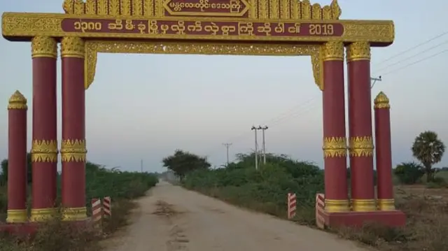 မြင်းခြံနယ်ထဲက ဆီမီးခုံမှာ စစ်ကောင်စီတပ်ဖွဲ့ဝင် ၃ ဦးသေဆုံးတယ်လို့ ဒေသကာကွယ်ရေးအဖွဲ့တွေပြော