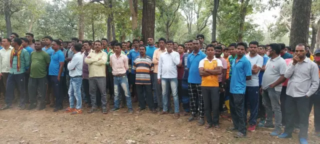 विरोध प्रदर्शन करते सिपाही
