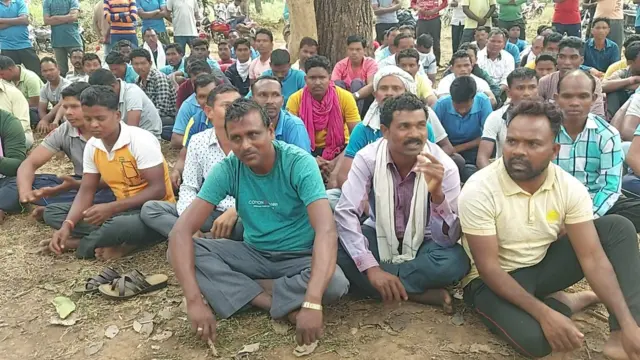 विरोध प्रदर्शन करते सिपाही