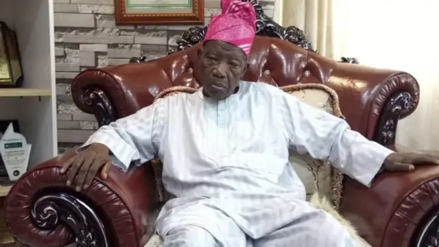Lateef Jakande