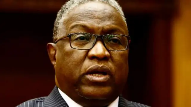 Hassabo Mohamed Abdel Rahman wuxuu madaxweyne ku xigeen ka ahaa Suudaan sanadihii 2013-kii ilaa 2018-kii xilliggii dowladdii Al Bashiir
