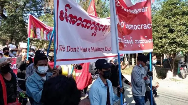 သံတွဲက စစ်အာဏာဆန့်ကျင်‌‌ရေးလှုပ်ရှားမှု