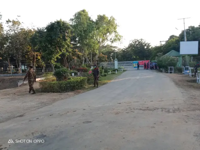 ဖေဖော်ဝါရီလ ၂ ရက်နေ့ ညနေပိုင်းမှာ နေရပ်ပြန်နိုင်တယ်လို့ တပ်က လာအကြောင်းကြား