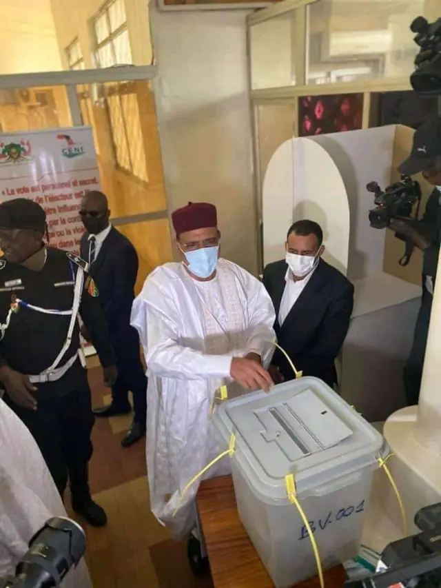 Yadda Bazoum ya zabi kansa a zaben Nijar