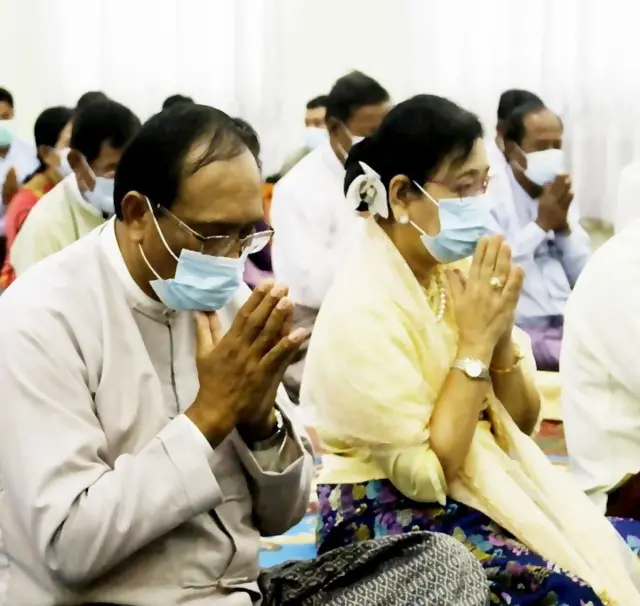 ရခိုင်ပြည်နယ်လွှတ်တော် ဥက္ကဋ္ဌ ဦးစံကျော်လှ